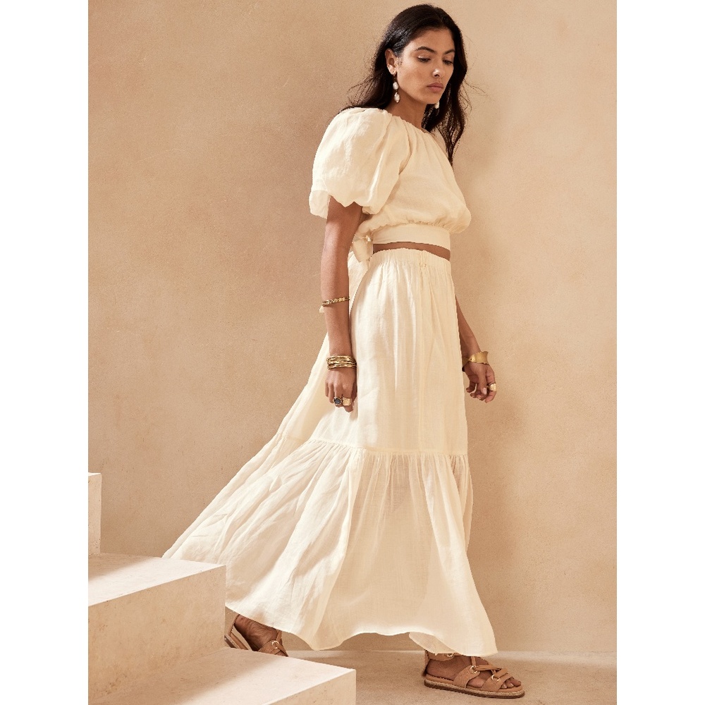 Banana Republic Ramie Maxi Skirt in Transition Cream